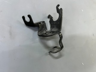 держатель тормозного шланга Mini Cooper 3 поколение F55 2016, 1.5 л., бензин, МКПП, 850, хетчбэк 5 дв., передний привод, 34306799734, 6799734