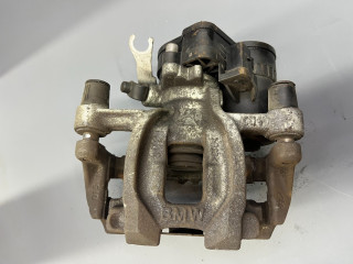 суппорт задний левый Mini Clubman 2 поколение [рестайлинг] 2023, 2.0 л., бензин, АКПП, 851, полный привод, 34206883025, 6883025, 34216860005, 6860005, 34216860404, 6860404