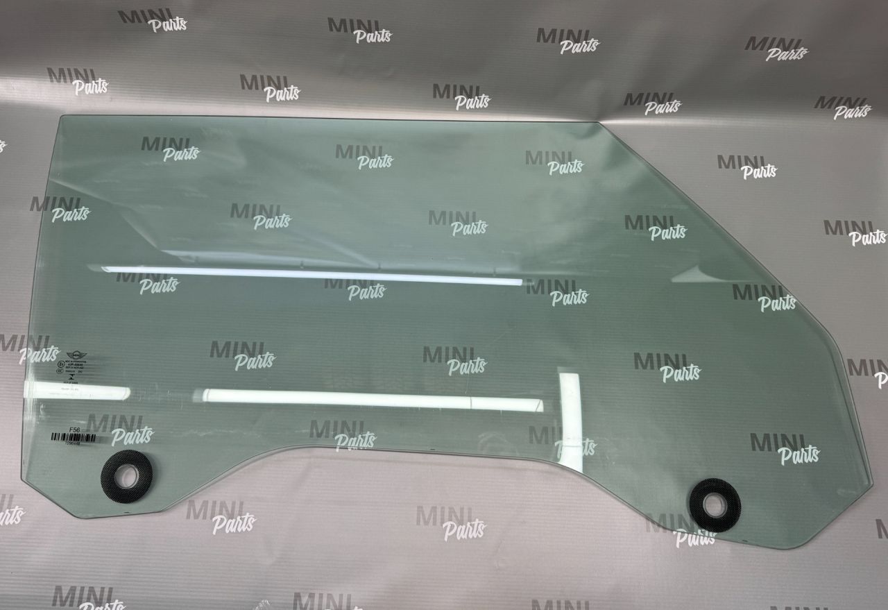 стекло двери передней правой Mini Cooper 3 поколение F56 2015, 1.5 л., бензин, АКПП, b22, передний привод, 51337296448, 7296448 - фото №1