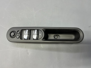 блок управления стеклоподъемниками Mini Clubman 2 поколение [рестайлинг] 2023, 2.0 л., бензин, АКПП, 851, полный привод, 61319354861, 9354861, 51417363005, 7363005