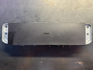 подушка безопасности коленная Mini Cooper 3 поколение [рестайлинг] F55 2020, 1.5 л., B36 A15 A, бензин, АКПП, b71, хетчбэк 5 дв., передний привод, 72129262202, 9262202, 72129264392, 9264392