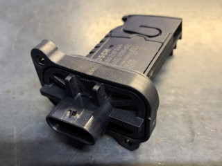 расходомер воздуха Mini Countryman 2 поколение F60 2017, 1.5 л., B36 A15 A, бензин, АКПП, c2m, хетчбэк 5 дв., передний привод, 13627602038, 7602038