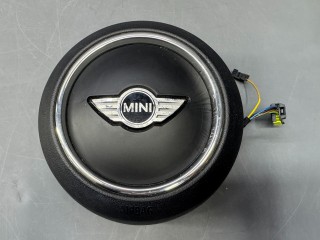 подушка безопасности водителя Mini Cooper S 3 поколение F55 2016, 2.0 л., B46 A20 A, бензин, АКПП, b49, хетчбэк 5 дв., передний привод, 32309462214, 9462214, 32307939684, 7939684, 32306876516, 6876516, 32306853170, 6853170