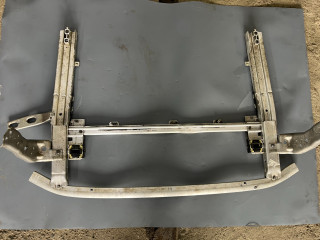 передняя панель крепления облицовки (телевизор) Mini Cooper S 3 поколение F55 2016, 2.0 л., B46 A20 A, бензин, АКПП, b49, хетчбэк 5 дв., передний привод, 51117301587, 7301587, 51647318491, 7318491, 51117498085, 51117301605, 51117301588, 7301588, 7498085, 7301605, 51117368481, 7368481, 7368482, 51117368482, 51117390872, 7390872, 51117390871, 7390871, 51117301578, 7301578