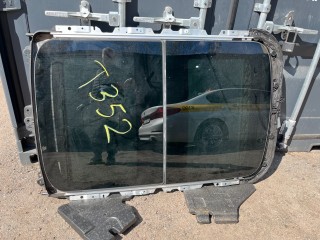 люк Mini Clubman 2 поколение (F54) F54 2017, 1.5 л., бензин, МКПП, c2b, полный привод, 54107379616, 7379616, 54107379619, 7379619, 54107379620, 7379620