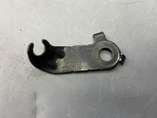 держатель тормозного шланга Mini Cooper 3 поколение F55 2016, 1.5 л., бензин, МКПП, 850, хетчбэк 5 дв., передний привод, 34526865027, 6865027