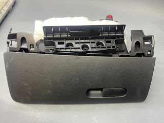 вещевой ящик центральной консоли Mini Clubman 2 поколение [рестайлинг] 2023, 2.0 л., бензин, АКПП, 851, полный привод, 51169348061, 9348061, 9305683