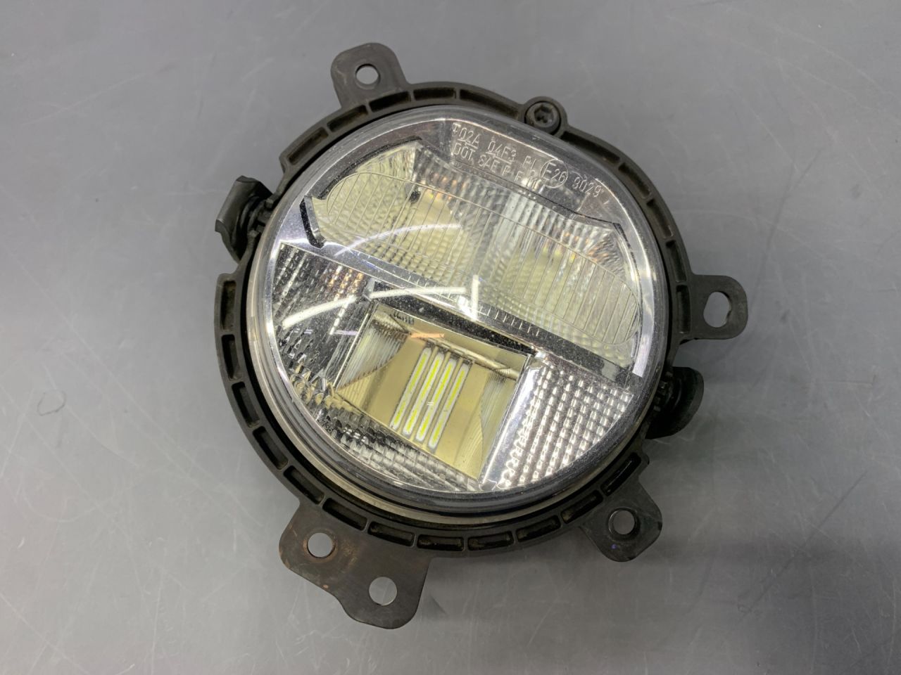 фара противотуманная правая Mini Clubman 2 поколение (F54) F54 2017, 1.5 л., бензин, МКПП, c2b, полный привод, 63177329172, 7329172 - фото №1