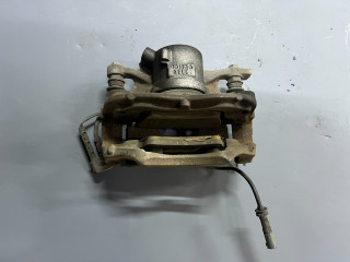 суппорт передний левый Mini Cooper S 3 поколение F55 2016, 2.0 л., B46 A20 A, бензин, АКПП, b49, хетчбэк 5 дв., передний привод, 34116860251, 6860251, 34116860263, 6860263