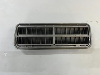 Наружная вентиляционная решетка Mini Cooper S 3 поколение F55 2016, 2.0 л., B46 A20 A, бензин, АКПП, b49, хетчбэк 5 дв., передний привод, 64229303806, 9303806, 64226910722, 6910722, 64220302763, 0302763