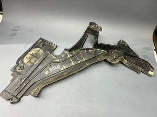 защита топливного бака Mini Cooper S 3 поколение [2-й рестайлинг] F56 2023, 2.0 л., бензин, робот, c3b, хетчбэк 3 дв., 51759878946, 9878946