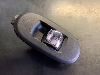 кнопка стеклоподъемника двери задней Mini Cooper 3 поколение [рестайлинг] F55 2020, 1.5 л., B36 A15 A, бензин, АКПП, b71, хетчбэк 5 дв., передний привод, 9354866, 61319354866, 7322669, 51427322669