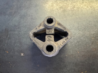 кронштейн глушителя Mini Cooper 3 поколение [рестайлинг] F55 2020, 1.5 л., B36 A15 A, бензин, АКПП, b71, хетчбэк 5 дв., передний привод, 18307616850, 7616850