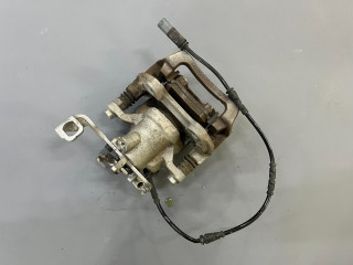 суппорт задний правый Mini Cooper S 3 поколение [2-й рестайлинг] F56 2023, 2.0 л., бензин, робот, c3b, хетчбэк 3 дв., 34216860558, 6860558