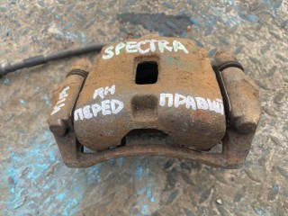 суппорт передний правый Kia Spectra 2 поколение [рестайлинг] 2007, 1.6 л., S6D, бензин, МКПП, седан