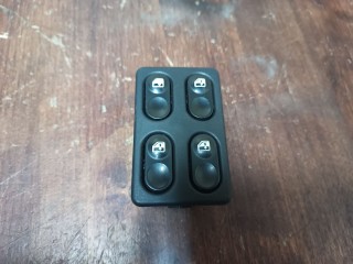 блок управления стеклоподъемниками Lada 2112 1 поколение (1997 - 2009)