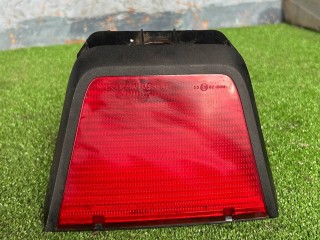 дополнительный стоп-сигнал Renault Logan 1 поколение (2004 - 2009), 8200211037