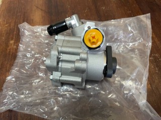 насос гидроусилителя руля BMW X5 E53 (1999 - 2003)