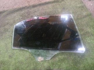 стекло двери задней левой Mazda 6 GG (2002 - 2005), 0.8 л., бензин, МКПП