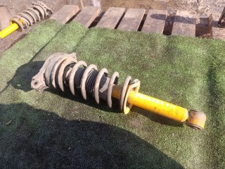 стойка задняя Nissan Primera P11 1997, 1.6 л., GA16i, бензин, МКПП, седан