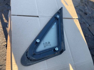 стекло кузовное боковое левое Hyundai i30 GD (2012 - 2015), АКПП