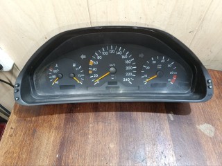 щиток приборов (приборная панель) Mercedes-Benz E-Класс W210/S210 (1995 - 1999), бензин, 2105404947, 110008764, 2105404947, 110008764