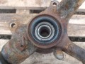 кулак поворотный правый Toyota Carina T190 (1992 - 1998), 2.0 л., дизель - фото №4