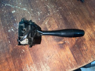 переключатель поворотов Mitsubishi Lancer 7 поколение CK1A 1997, 1.3 л., бензин, МКПП, седан