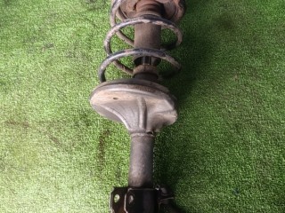 стойка передняя правая Mitsubishi Lancer 9 поколение (2003 - 2010)