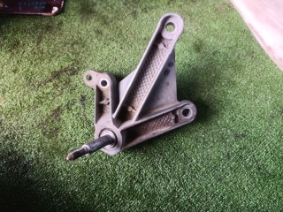 кронштейн КПП Renault Logan 1 поколение (2004 - 2009), 8200457080, 8200043084