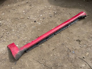накладка на порог Mitsubishi Outlander 1 поколение (2001 - 2008), 2.4 л., 4G69, бензин, АКПП, MR971434
