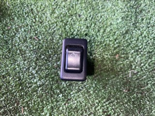 кнопка омывателя фар Nissan Primera P11 1997, 1.6 л., GA16i, бензин, МКПП, седан