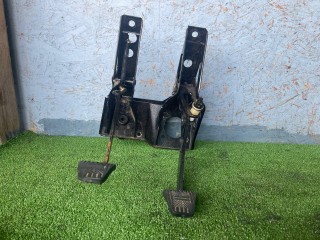 узел педальный (блок педалей) Chevrolet Niva 1 поколение 2008, 1.7 л., бензин, МКПП