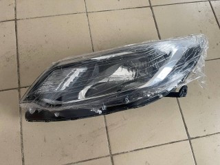фара левая Kia Rio 3 поколение (2011 - 2015), 921014X500