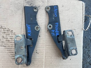 петля капота Nissan Primera P11 1997, 1.6 л., GA16i, бензин, МКПП, седан