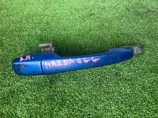 ручка наружная задняя правая Mazda 6 1 поколение [рестайлинг] 2006, 2.3 л., L3, бензин, АКПП, лифтбэк