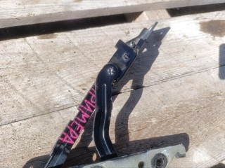 петля крышки багажника Nissan Primera P11 1997, 1.6 л., GA16i, бензин, МКПП, седан