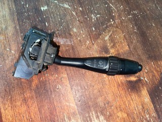 переключатель дворников Mitsubishi Lancer 7 поколение CK1A 1997, 1.3 л., бензин, МКПП, седан