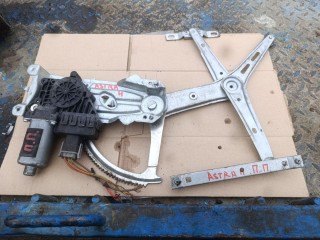 стеклоподъемник электрический передний правый Opel Astra H (2004 - 2007), 1.8 л., Z 18 XER, бензин, МКПП