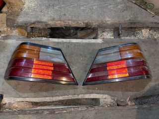 фонари задние (комплект) Mercedes-Benz W124 W124/S124/C124/A124 (1984—1993) (1984 - 1993), МКПП