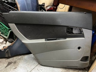 обшивка двери задняя левая Lada Priora 1 поколение (2007 - 2015), бензин, седан