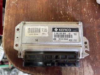 блок управления двигателем Hyundai Accent 2 поколение (LC) 2011, 1.5 л., бензин, МКПП, седан, 3911026640