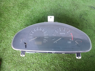 щиток приборов (приборная панель) Mitsubishi Carisma 1 поколение DA2A (1995 - 1999), 1.8 л., 4G93 (GDI), бензин, МКПП, g42, седан, передний привод, MR308415