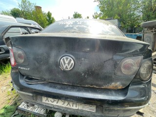 крышка багажника (дверь 3-5) Volkswagen Passat B6 2008, 1.8 л., BZB, бензин, МКПП, черный, седан, передний привод