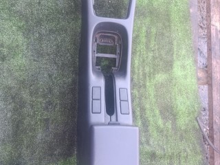 подлокотник Nissan Primera P11 1997, 1.6 л., GA16i, бензин, МКПП, седан