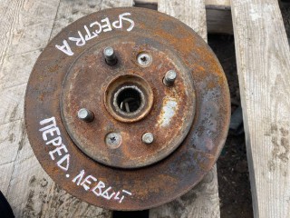 кулак поворотный левый Kia Spectra 1 поколение (2000 - 2001)