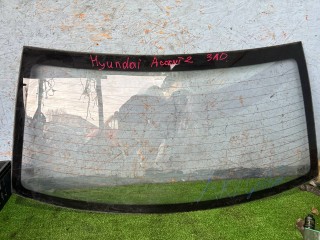 стекло заднее Hyundai Accent 2 поколение (LC) 2011, 2.0 л., G4EC, бензин, МКПП, седан
