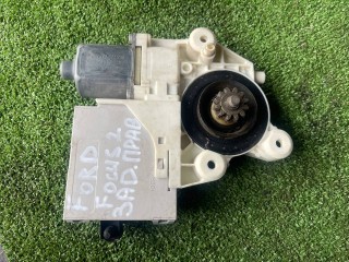 моторчик стеклоподъемника задний правый Ford Focus 2 поколение 2007, 1.6 л., HWDB, бензин, МКПП, седан, 7M5T14B534CC, 5WK11598E, 942414102