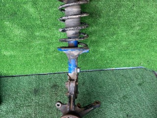 стойка передняя левая Hyundai Accent 2 поколение (LC) 2011, 1.5 л., бензин, МКПП, седан