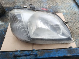 фара правая Renault Logan 1 поколение (2004 - 2009)